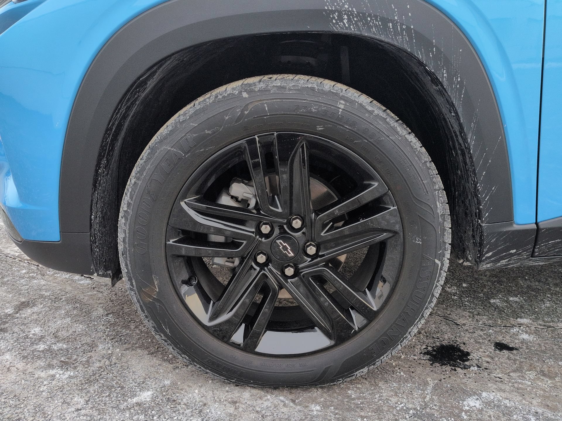 Used 2025 Chevrolet Trax ACTIV FWD image 32