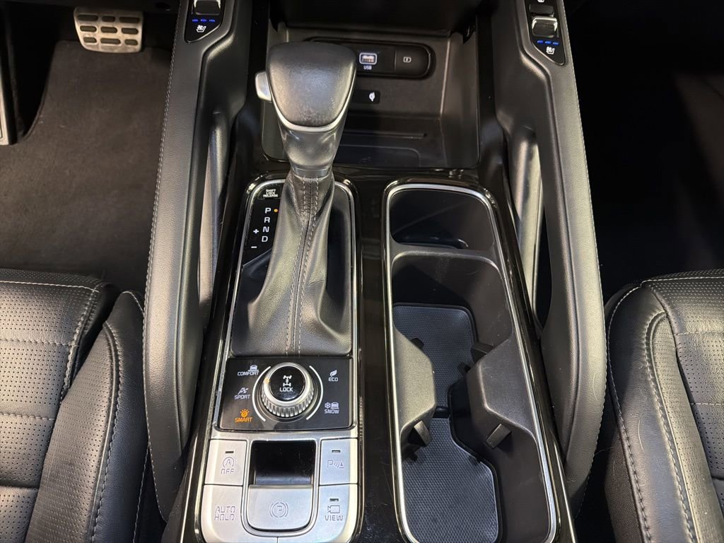 Used 2020 Kia Telluride SX w/ SX Prestige Package AWD/4WD image 18