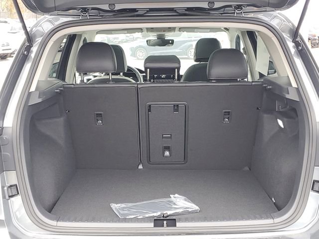 New 2026 Volkswagen Taos SE AWD/4WD image 7