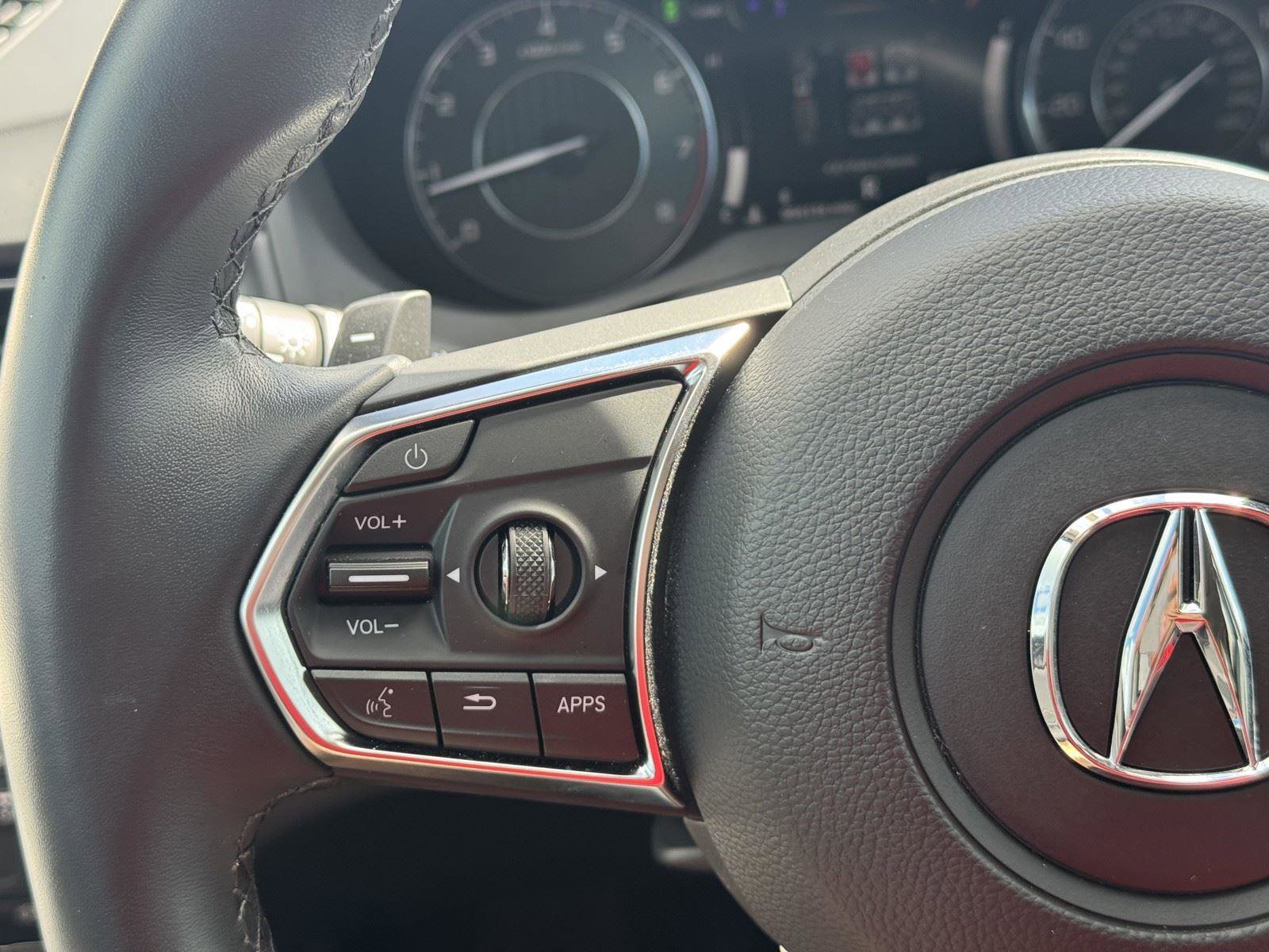 Used 2024 Acura RDX SH-AWD w/ Technology Package image 16