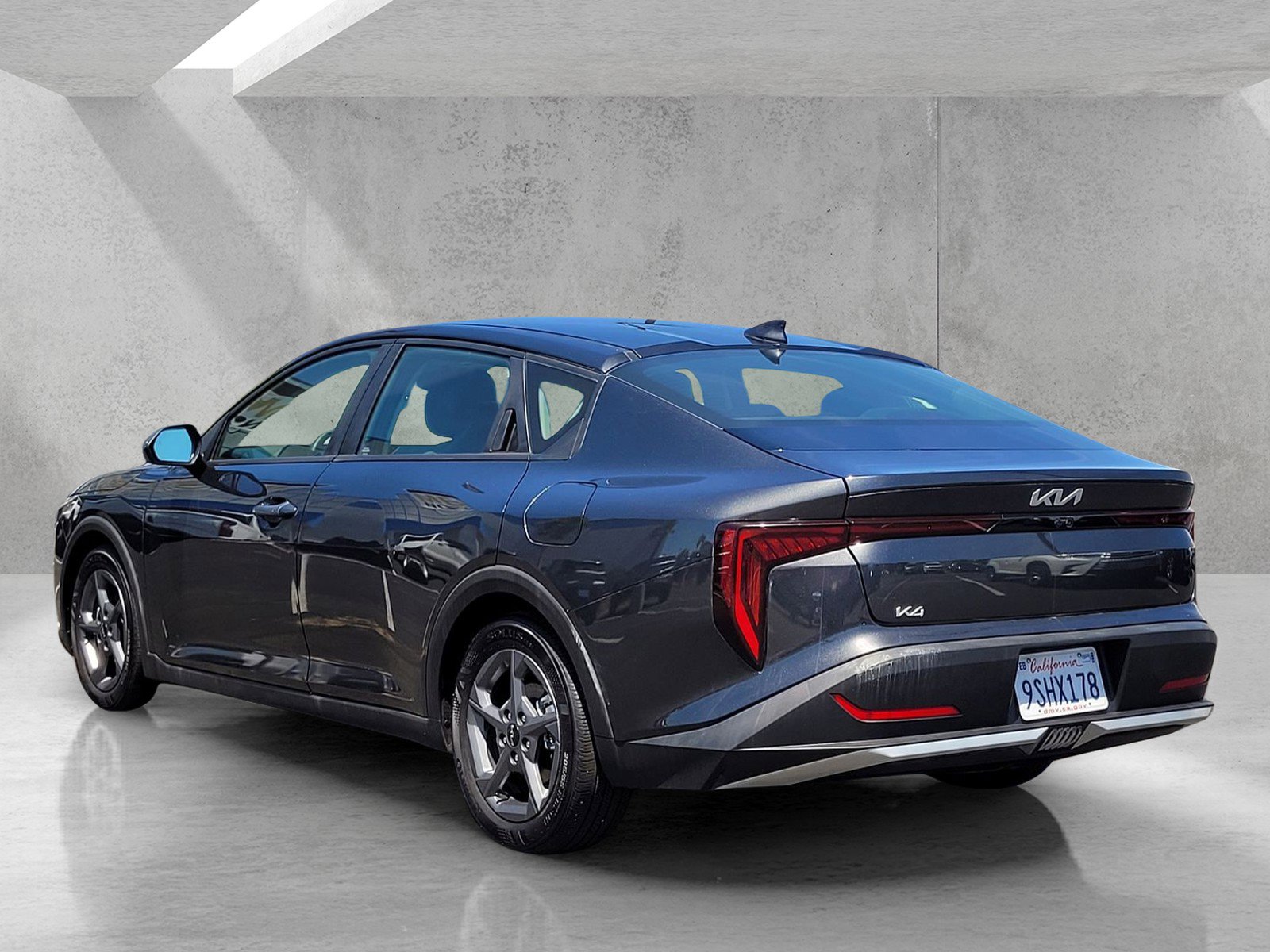 Used 2025 Kia K4 FWD image 6