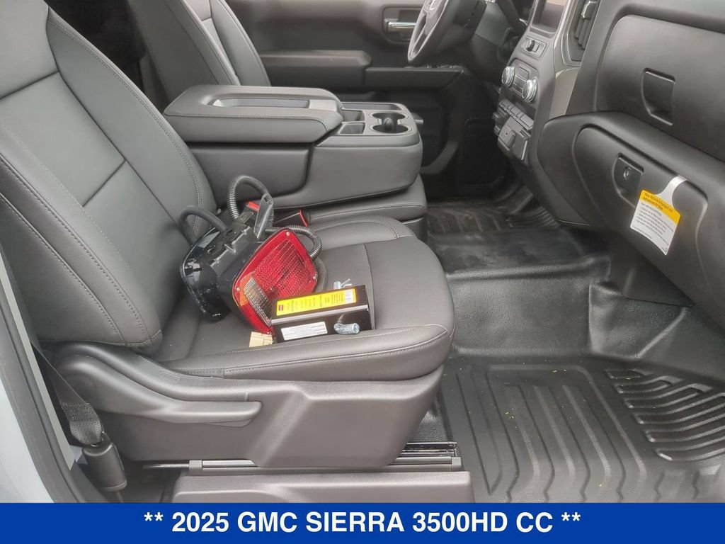 New 2025 GMC Sierra 3500 Pro w/ Convenience Package AWD/4WD image 17