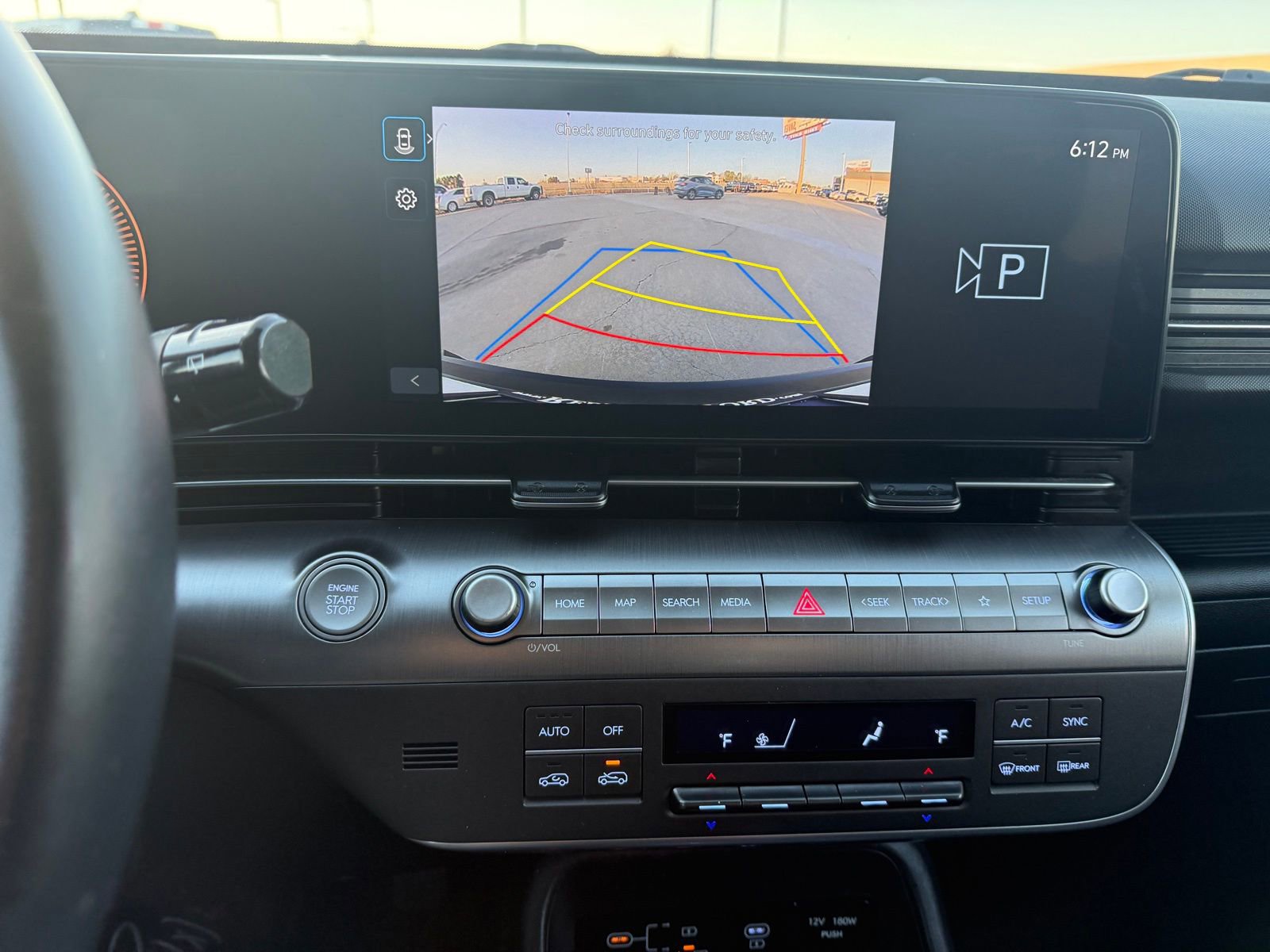 Used 2024 Hyundai Kona SEL image 16