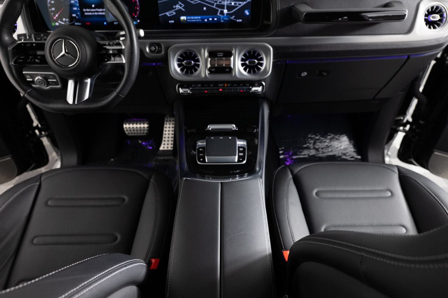 Used 2025 Mercedes-Benz G 550 w/ Exclusive Interior Package image 37