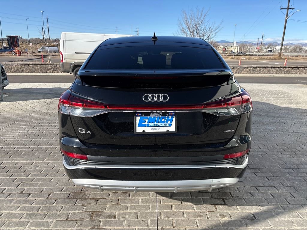 Used 2024 Audi Q4 e-tron Premium Plus image 4