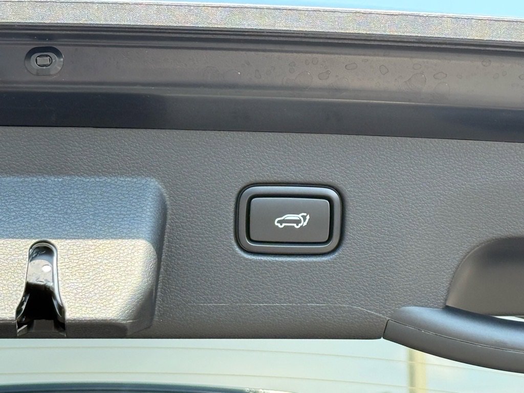 New 2026 Kia Sportage EX image 12