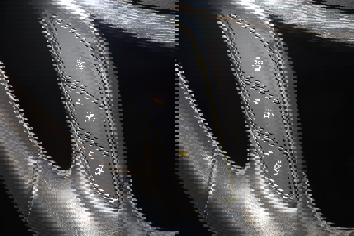 Used 2020 Cadillac XT5 Premium Luxury image 36