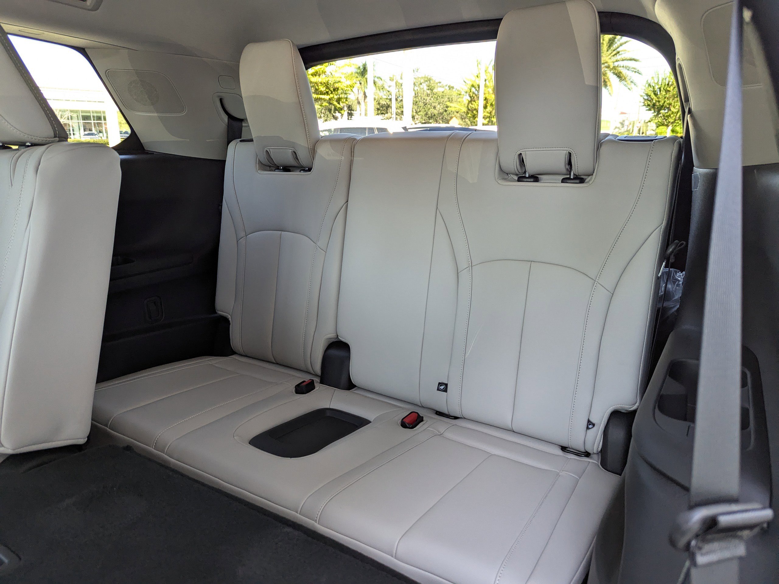 New 2026 INFINITI QX60 Luxe w/ Cargo Package image 19