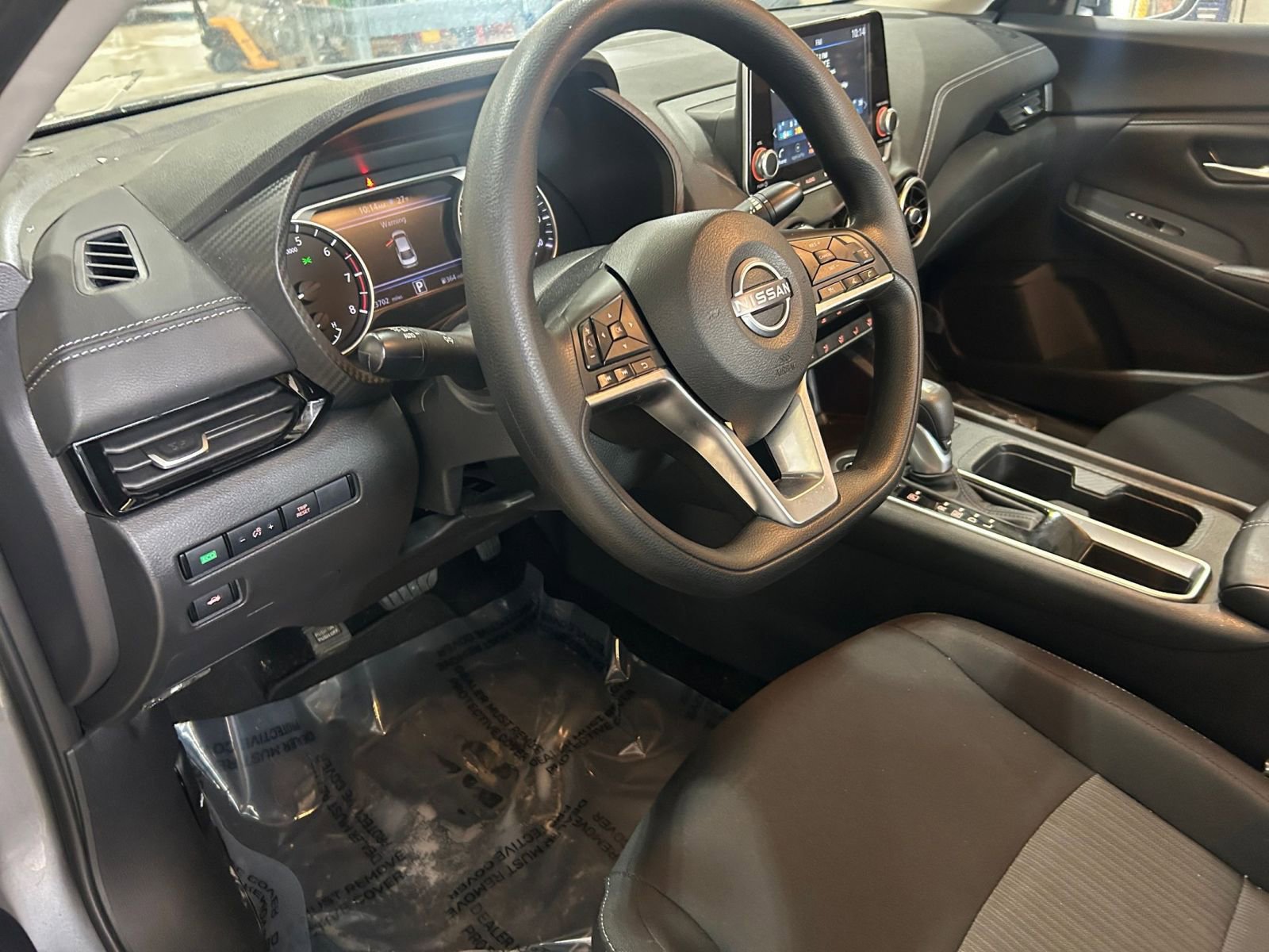 Used 2025 Nissan Sentra SV image 32