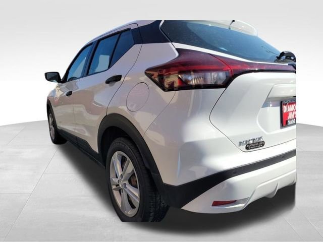 Used 2022 Nissan Kicks S FWD image 15