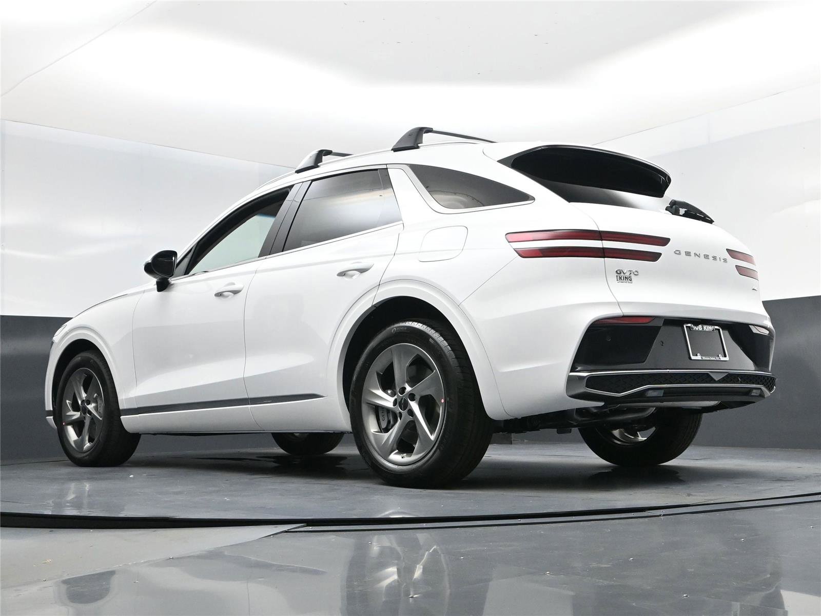 New 2026 Genesis GV70 2.5T Select image 12