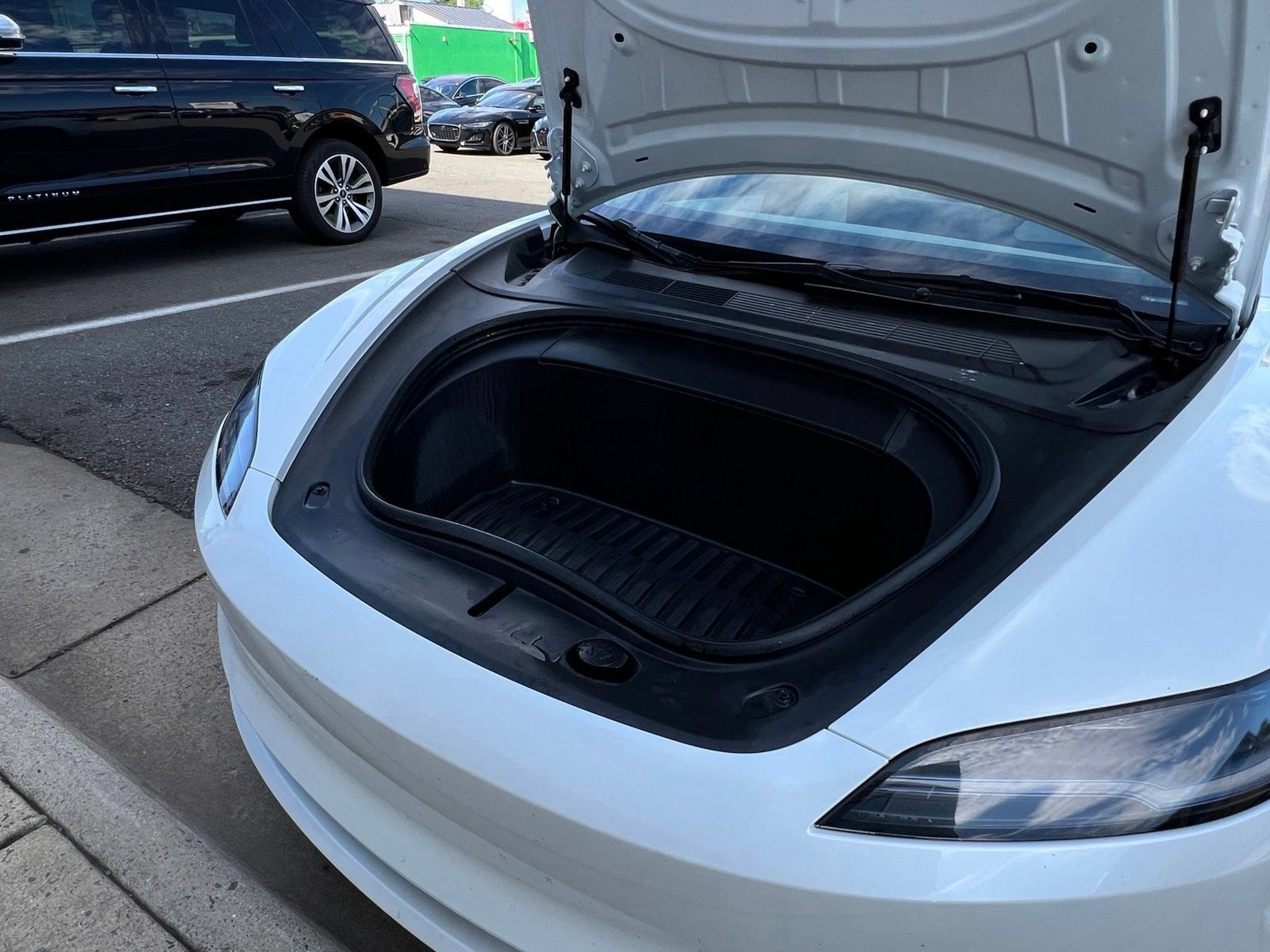Used 2024 Tesla Model 3 Long Range AWD/4WD image 18