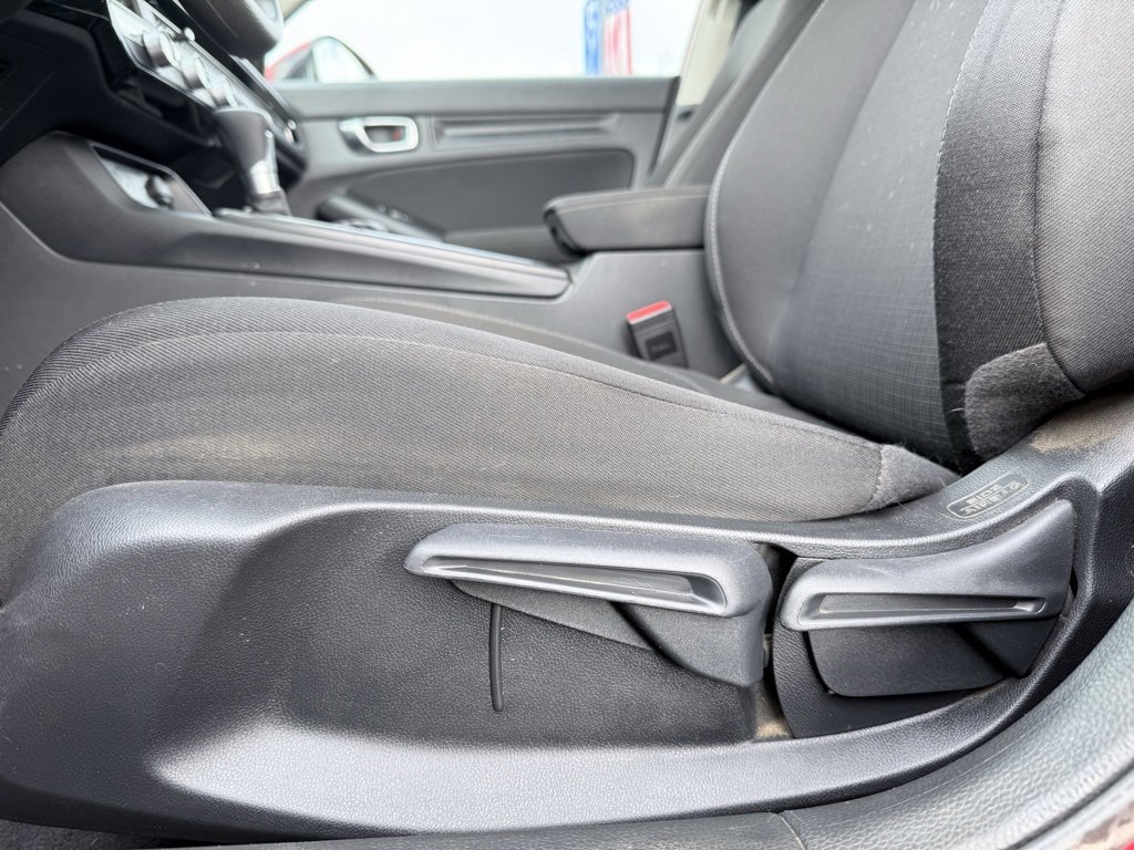 Used 2025 Honda Civic LX image 21