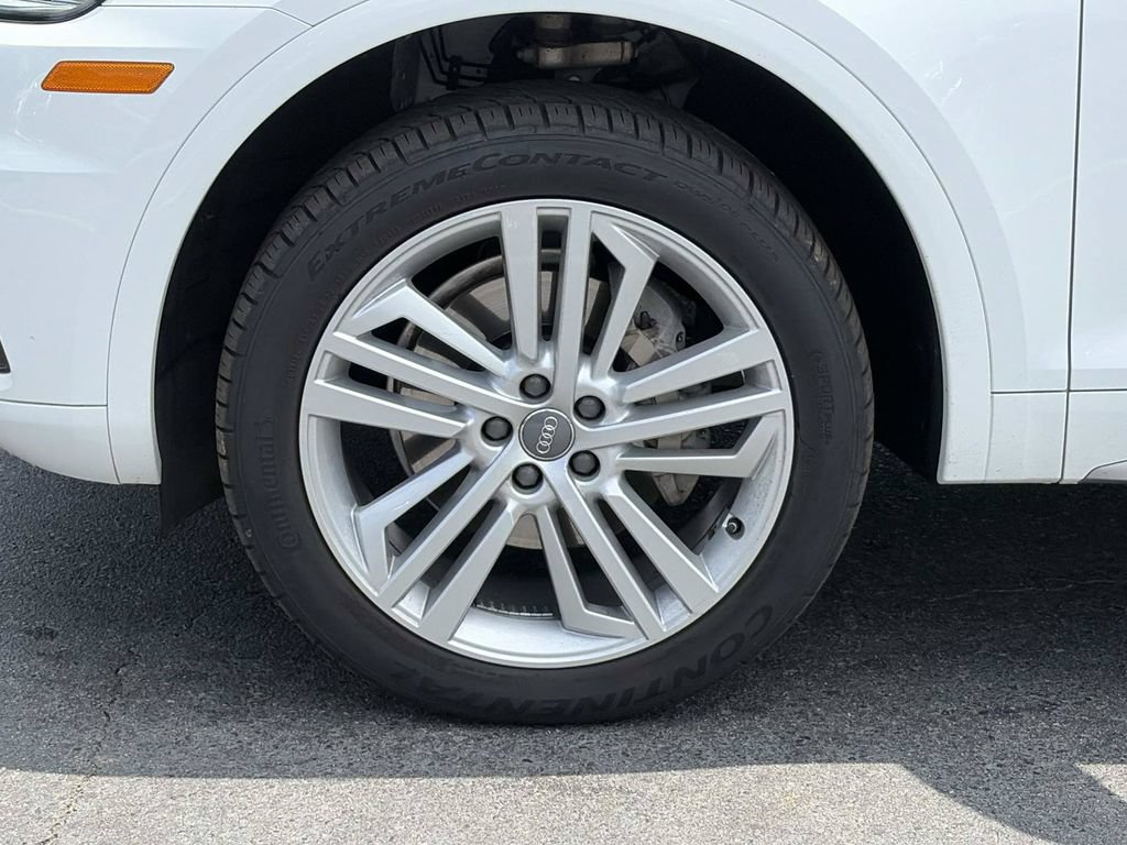 Used 2018 Audi Q5 Prestige w/ Prestige Package AWD/4WD image 11
