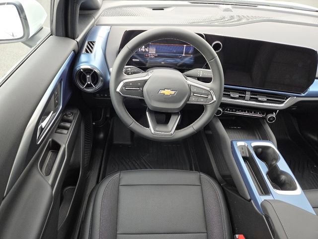 New 2026 Chevrolet Equinox EV LT image 34