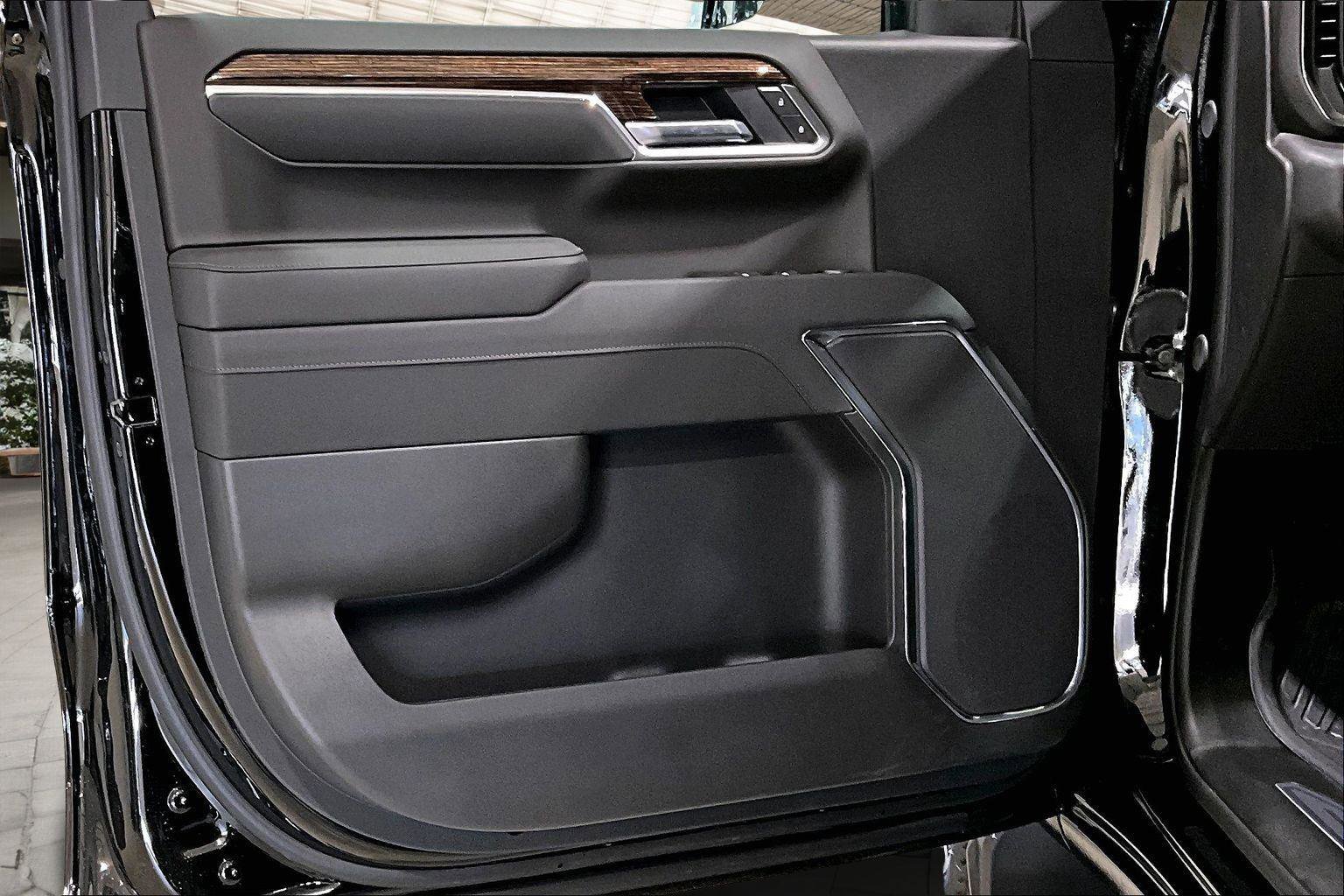 New 2026 GMC Sierra 1500 Elevation image 10