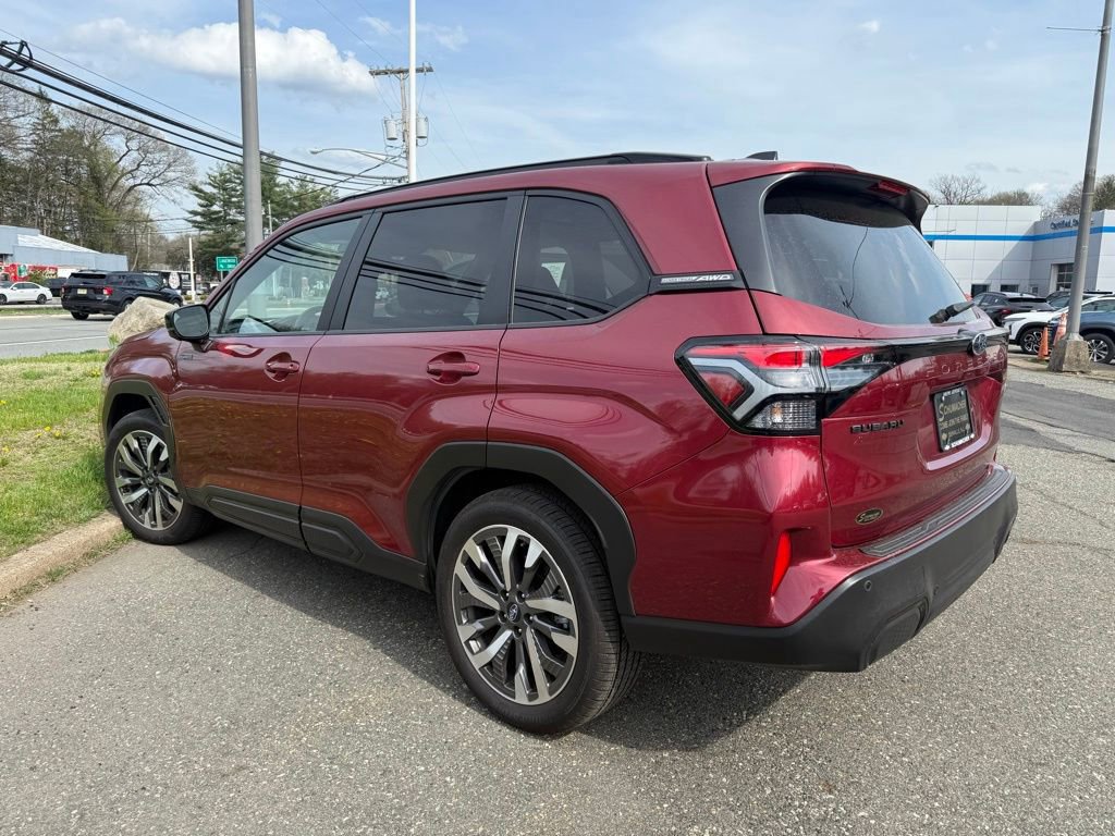 Used 2025 Subaru Forester Touring image 15