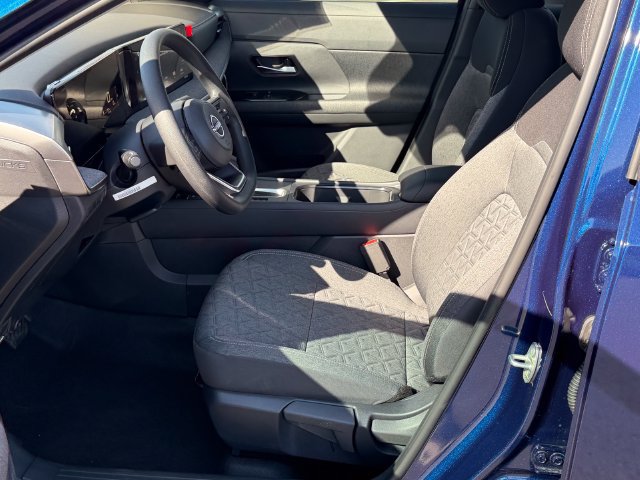 New 2026 Nissan Kicks SV AWD/4WD image 19