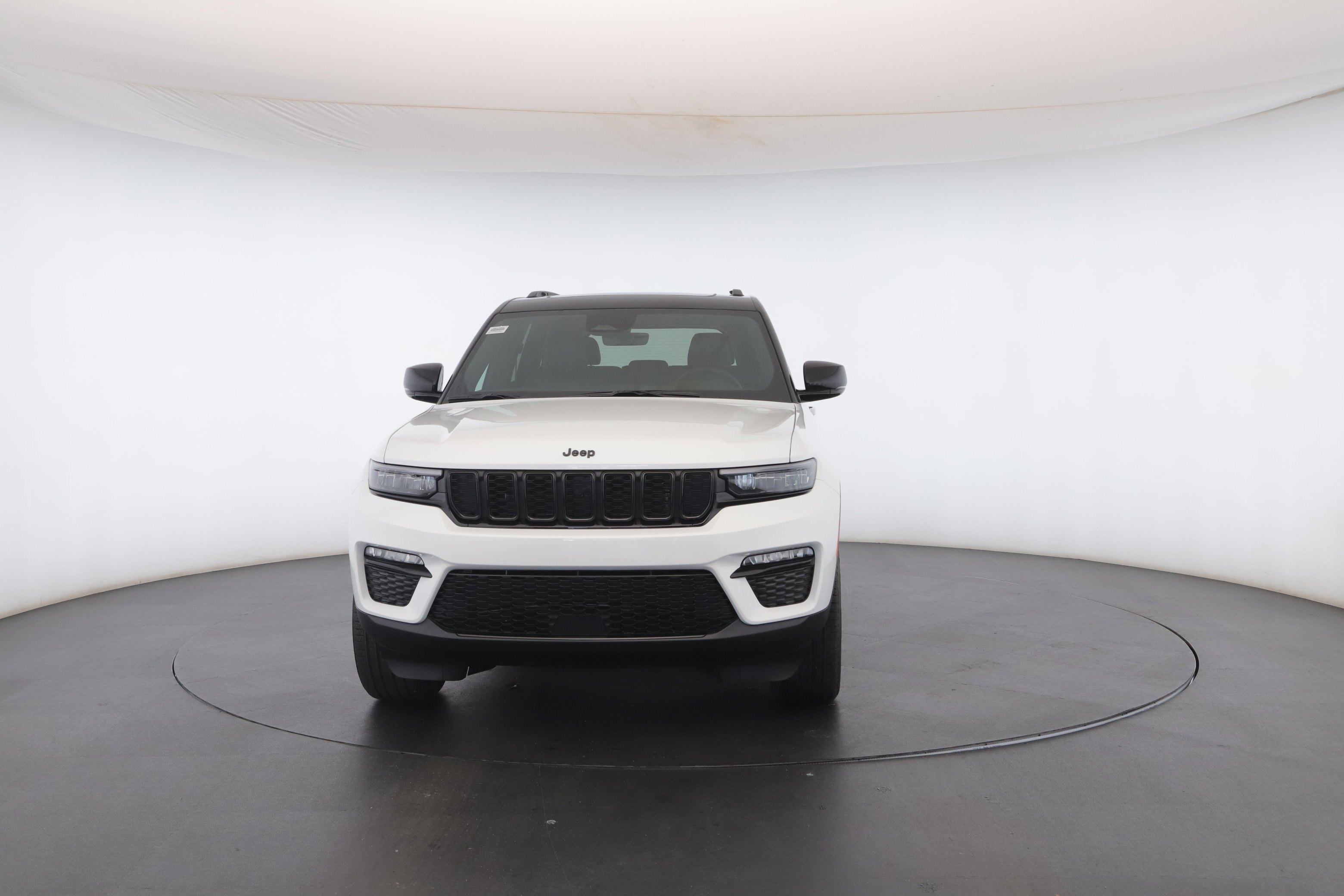 New 2025 Jeep Grand Cherokee Limited image 33