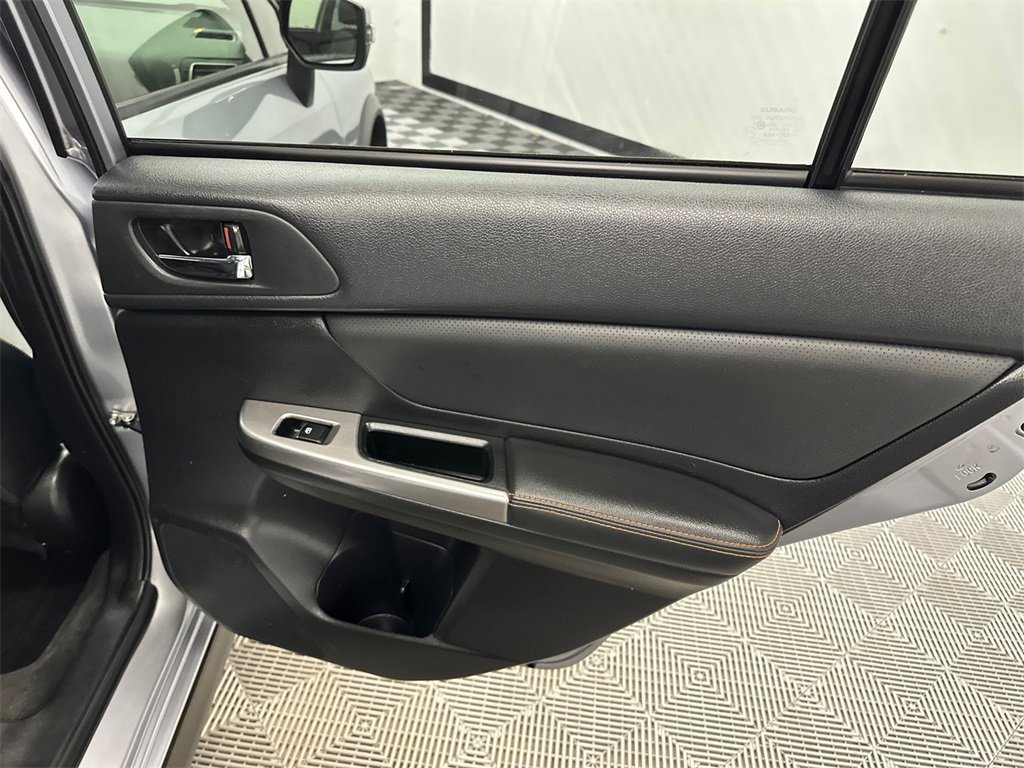 Used 2016 Subaru Crosstrek 2.0i Limited image 16