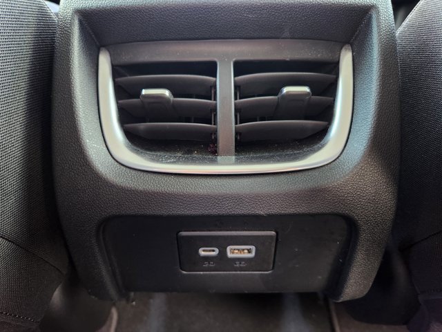 Used 2022 Chevrolet Blazer LT FWD image 32
