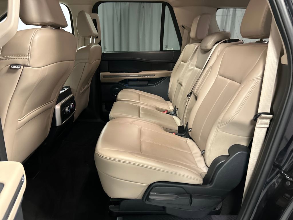 Used 2024 Ford Expedition Max XLT image 23