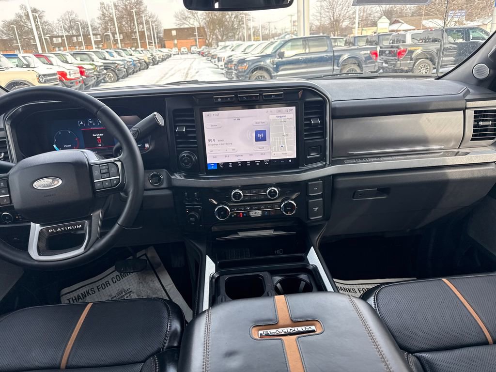 Used 2024 Ford F350 Platinum image 19