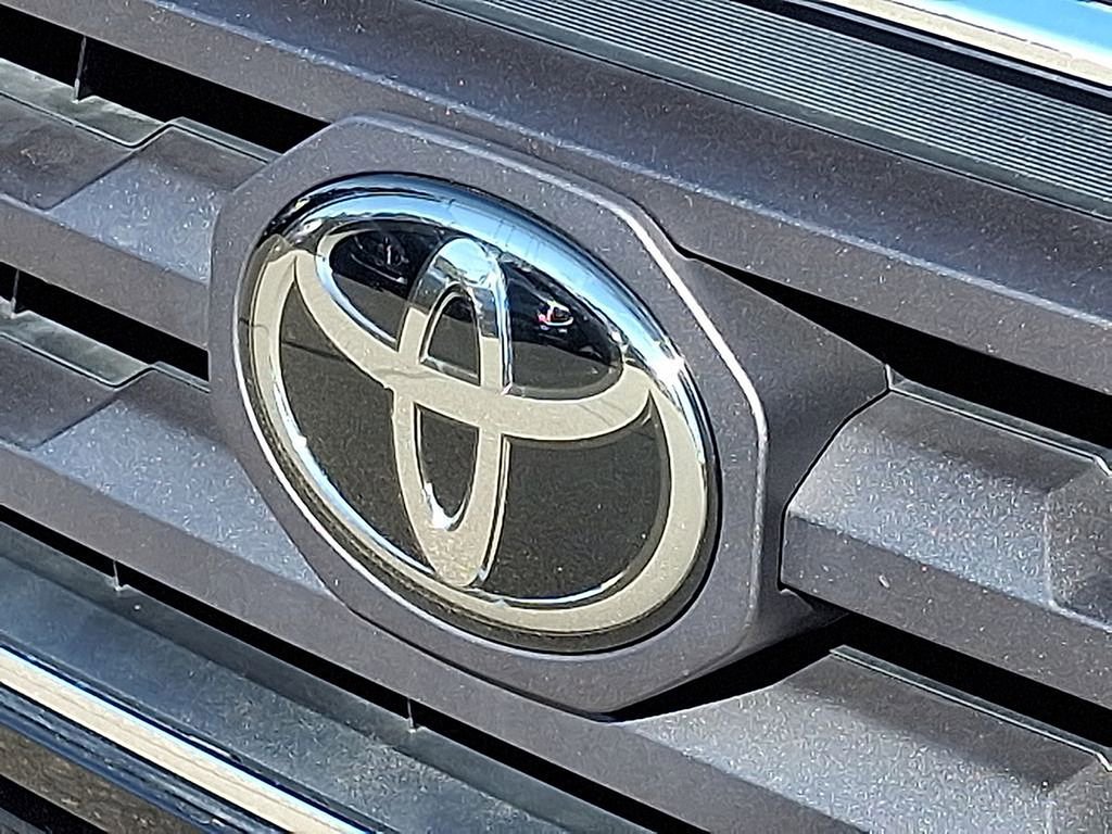 Used 2023 Toyota Tacoma SR5 image 30