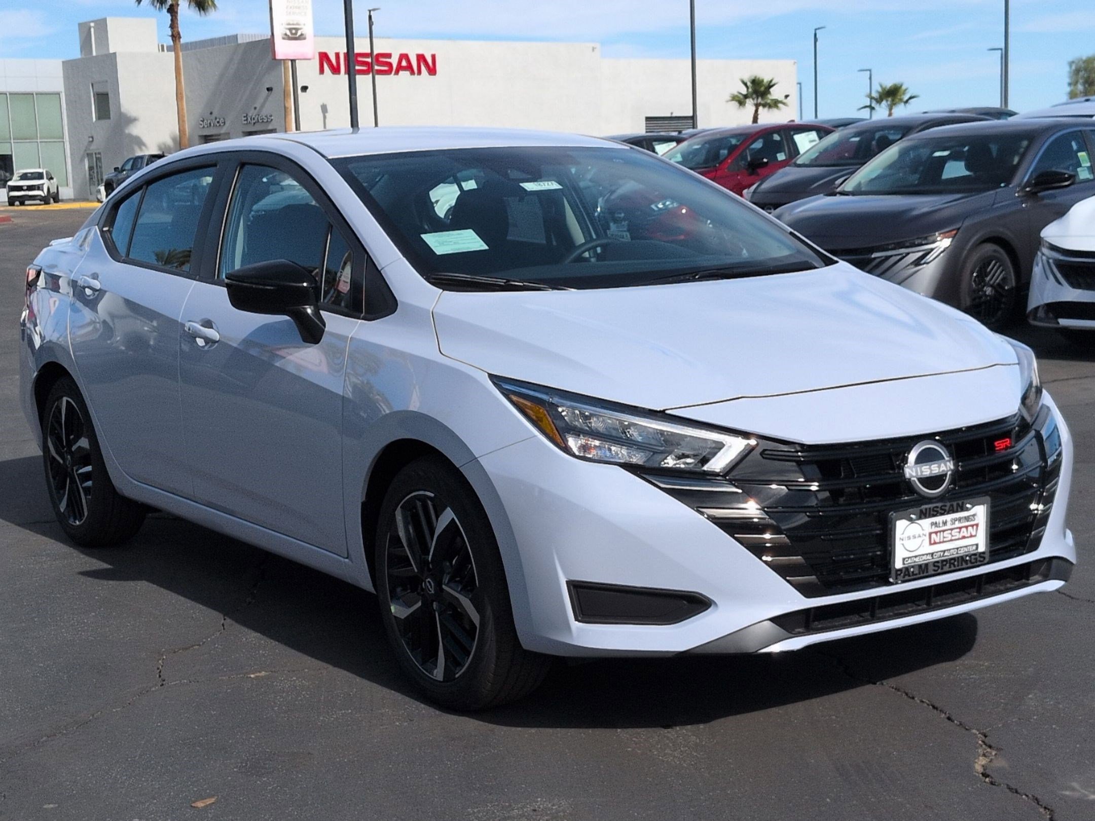 New 2025 Nissan Versa SR w/ Trunk Package FWD image 6