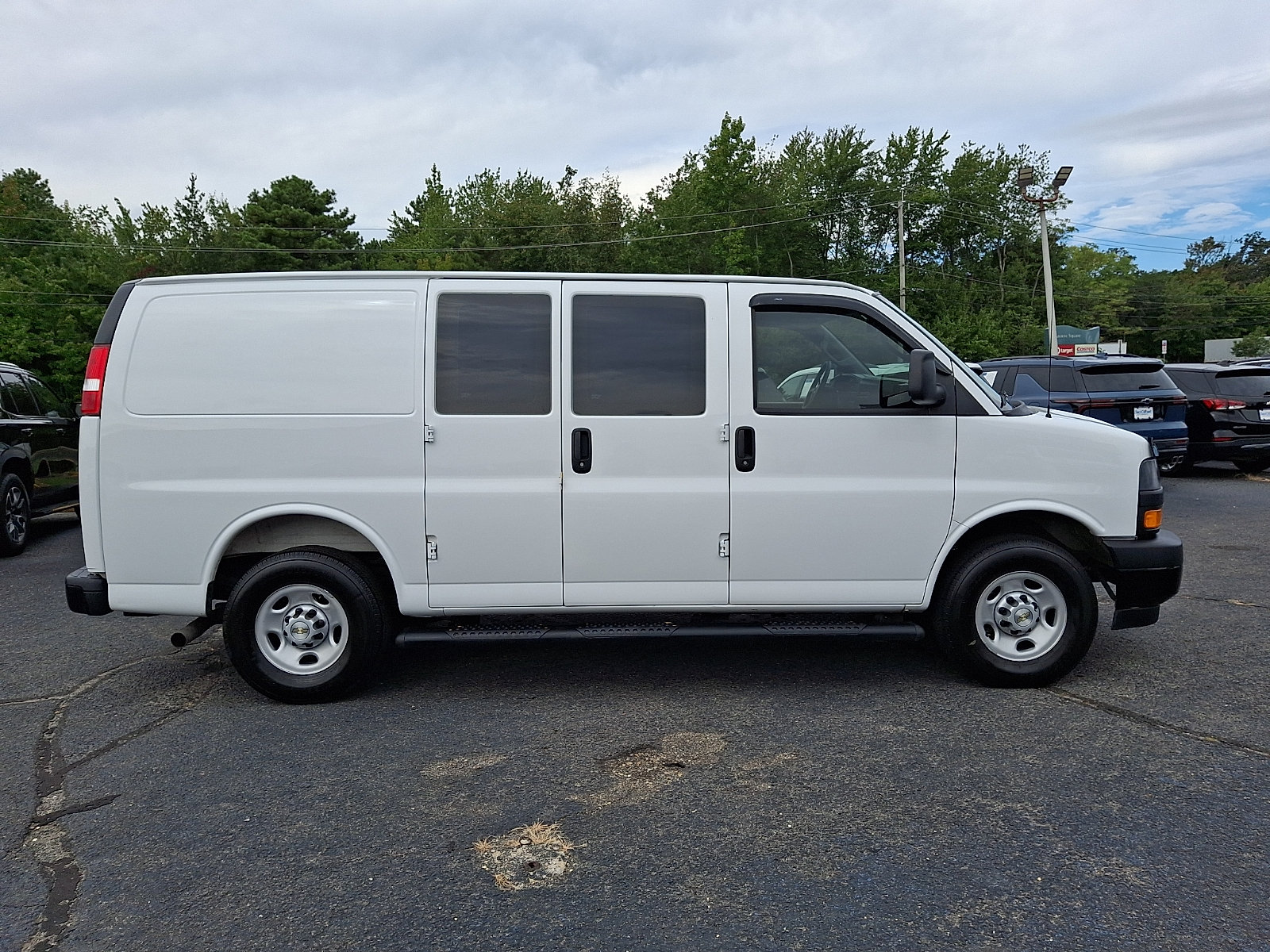 Certified 2025 Chevrolet Express 2500 w/ Enhanced Convenience Package RWD image 7