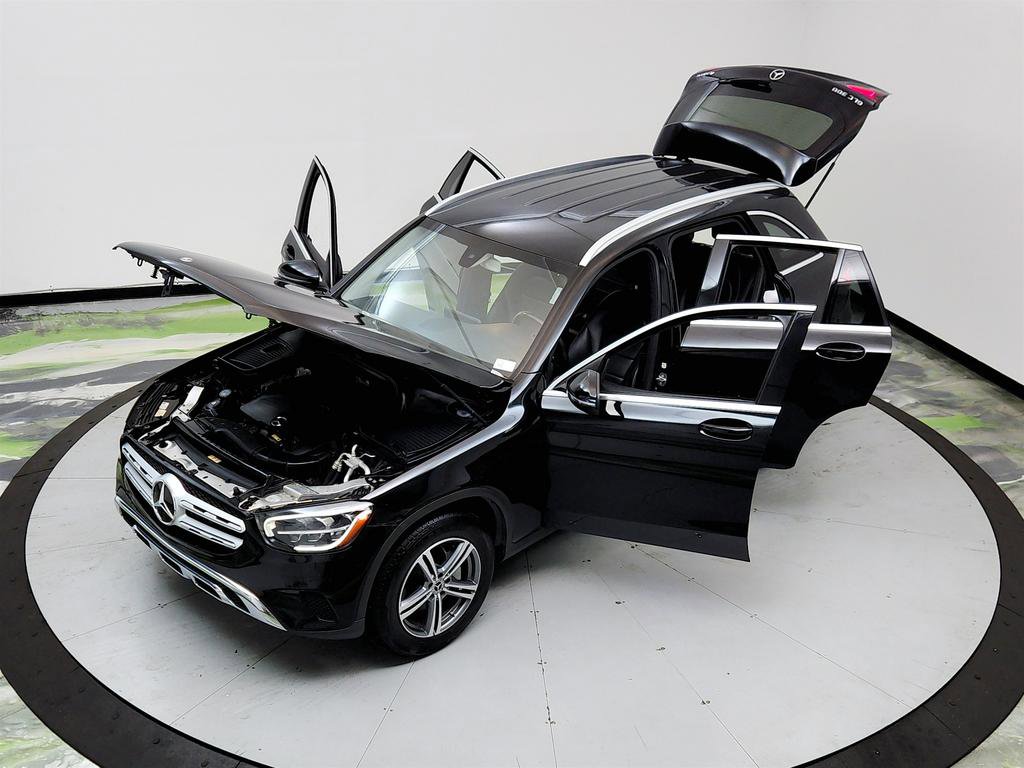Used 2020 Mercedes-Benz GLC 300 4MATIC image 34