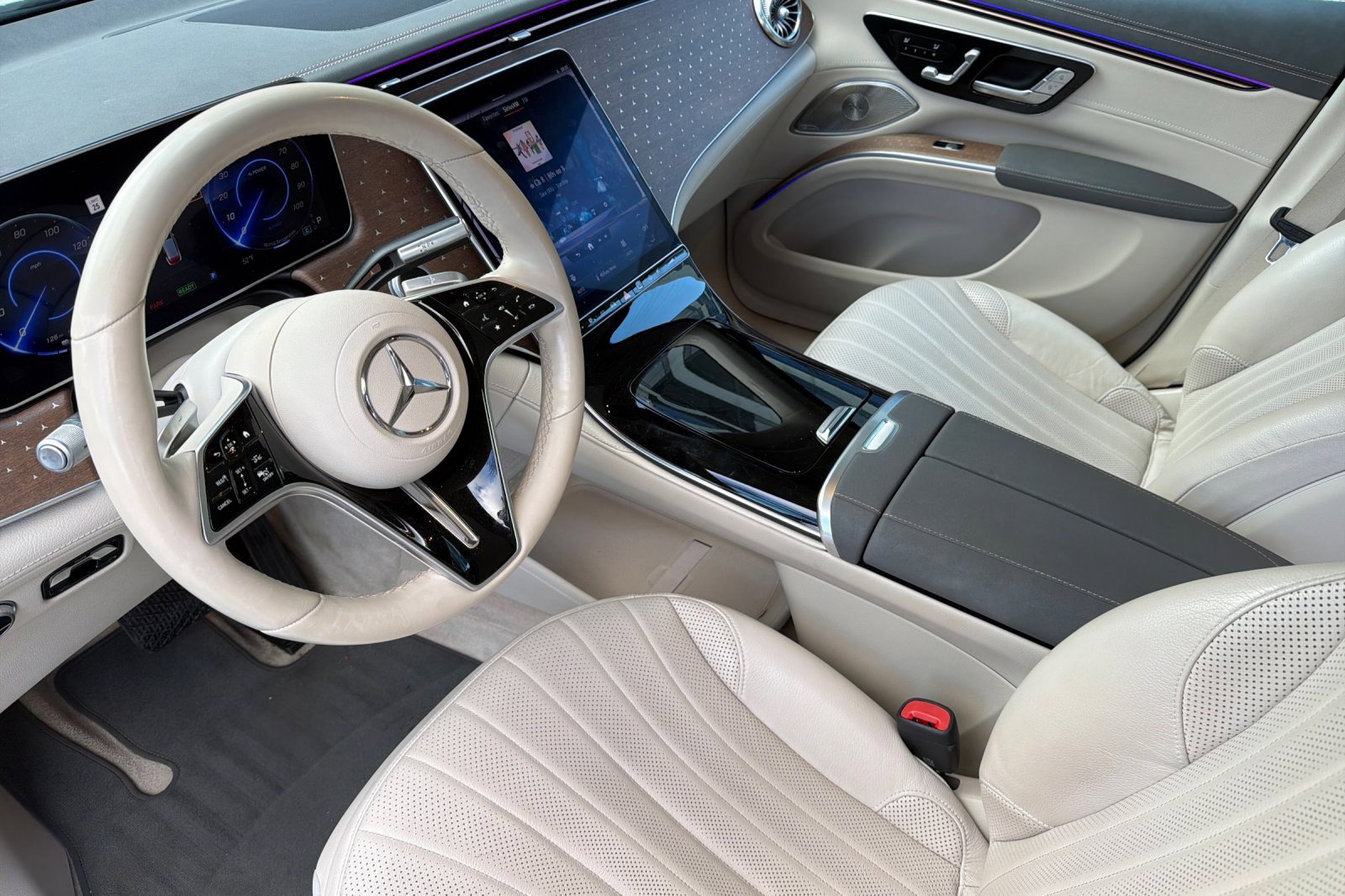 Used 2023 Mercedes-Benz EQS 450+ SUV image 11