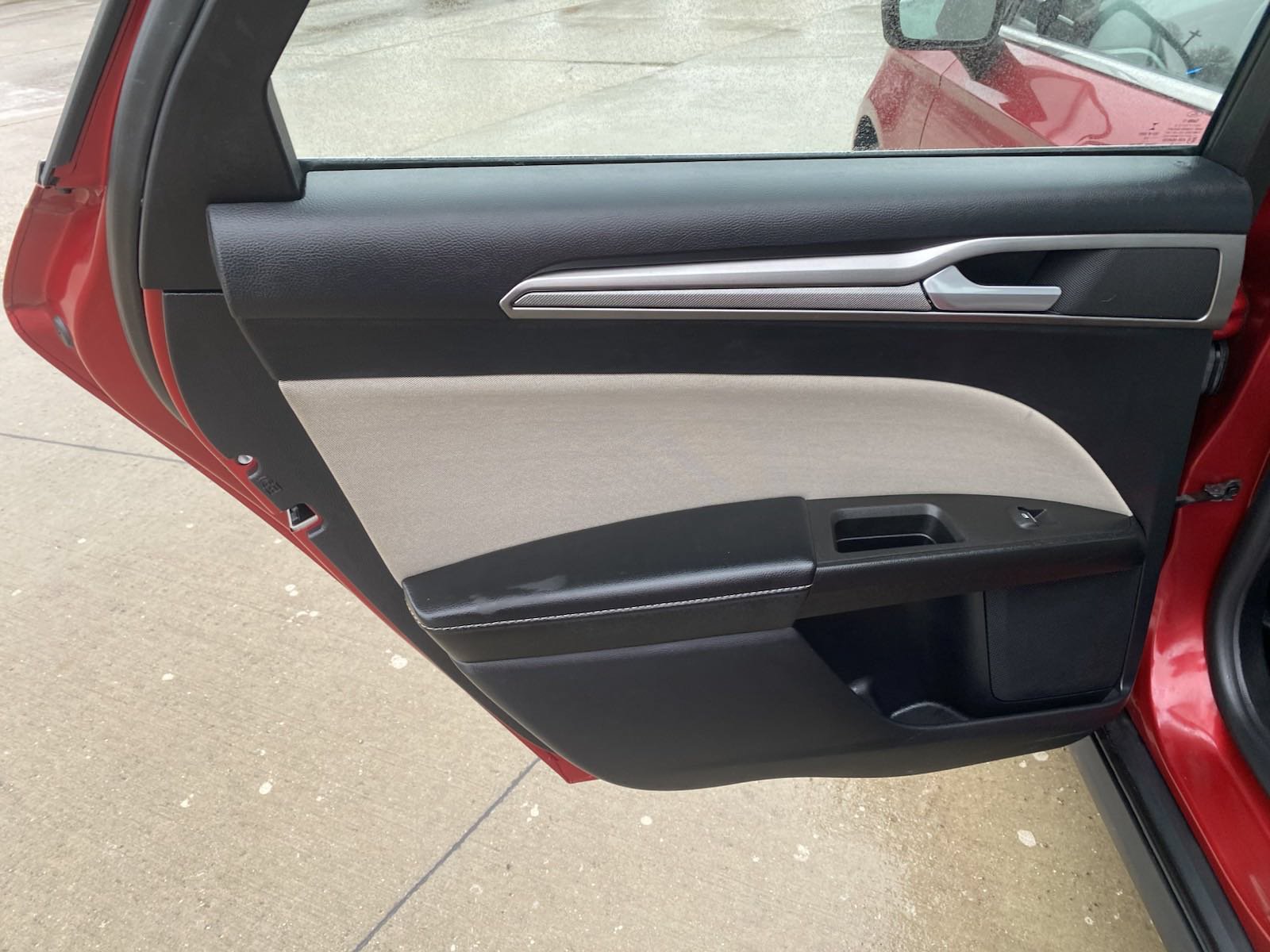 Used 2020 Ford Fusion S FWD image 11