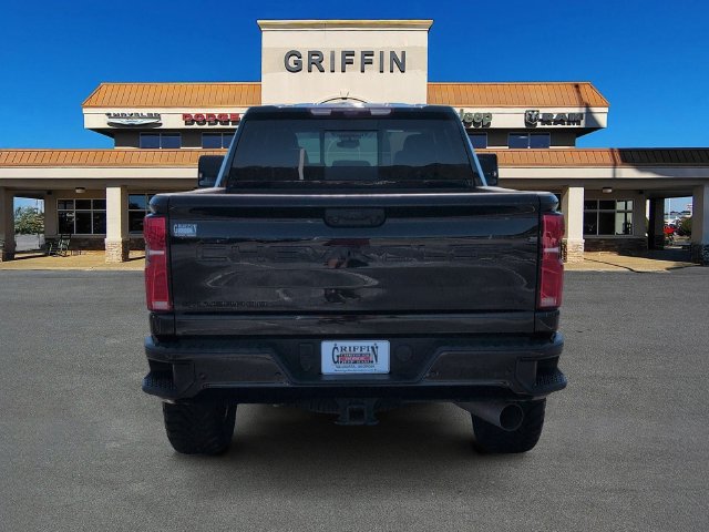 Used 2025 Chevrolet Silverado 2500 LTZ w/ LTZ Plus Package AWD/4WD image 8