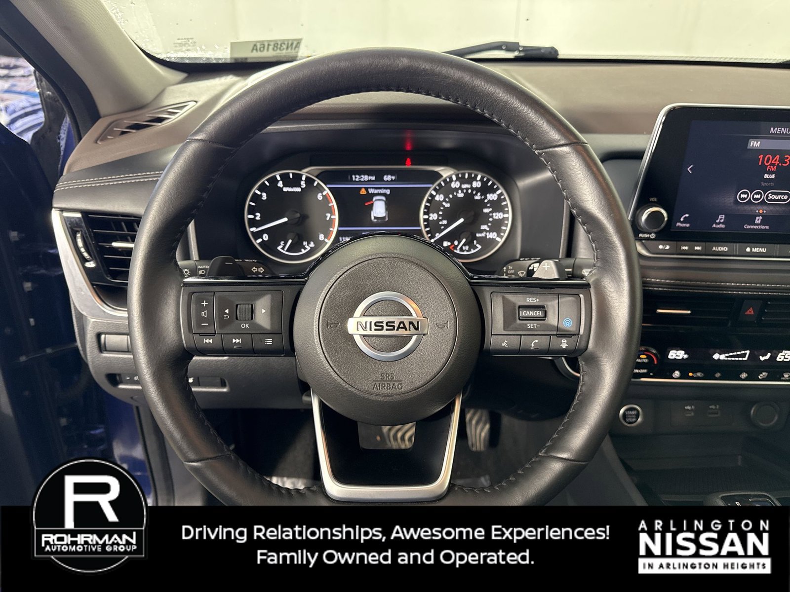 Used 2021 Nissan Rogue SV w/ Premium Package AWD/4WD image 11