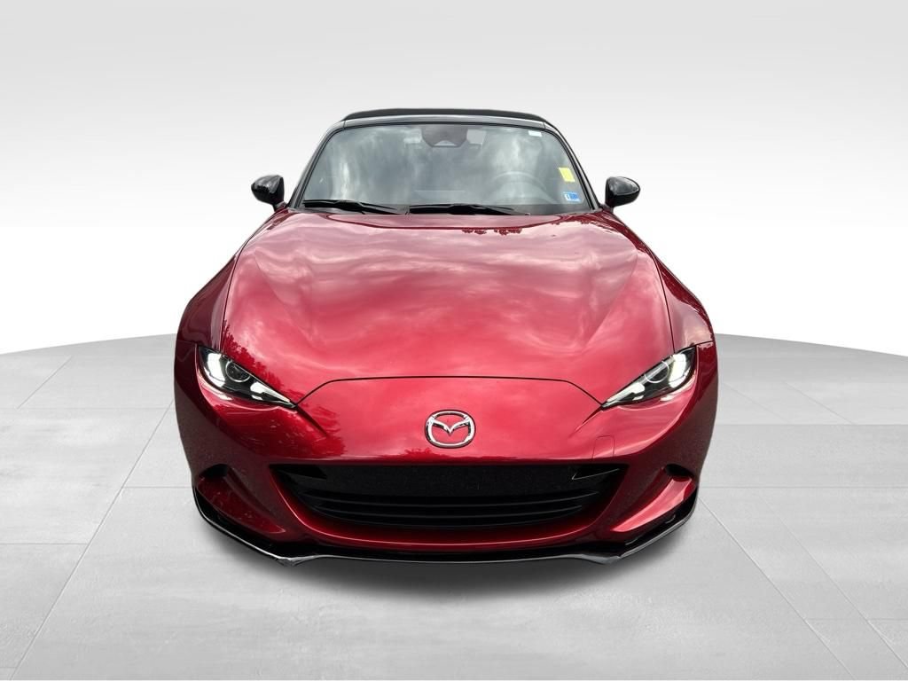Used 2025 MAZDA MX-5 Miata Club RWD image 9