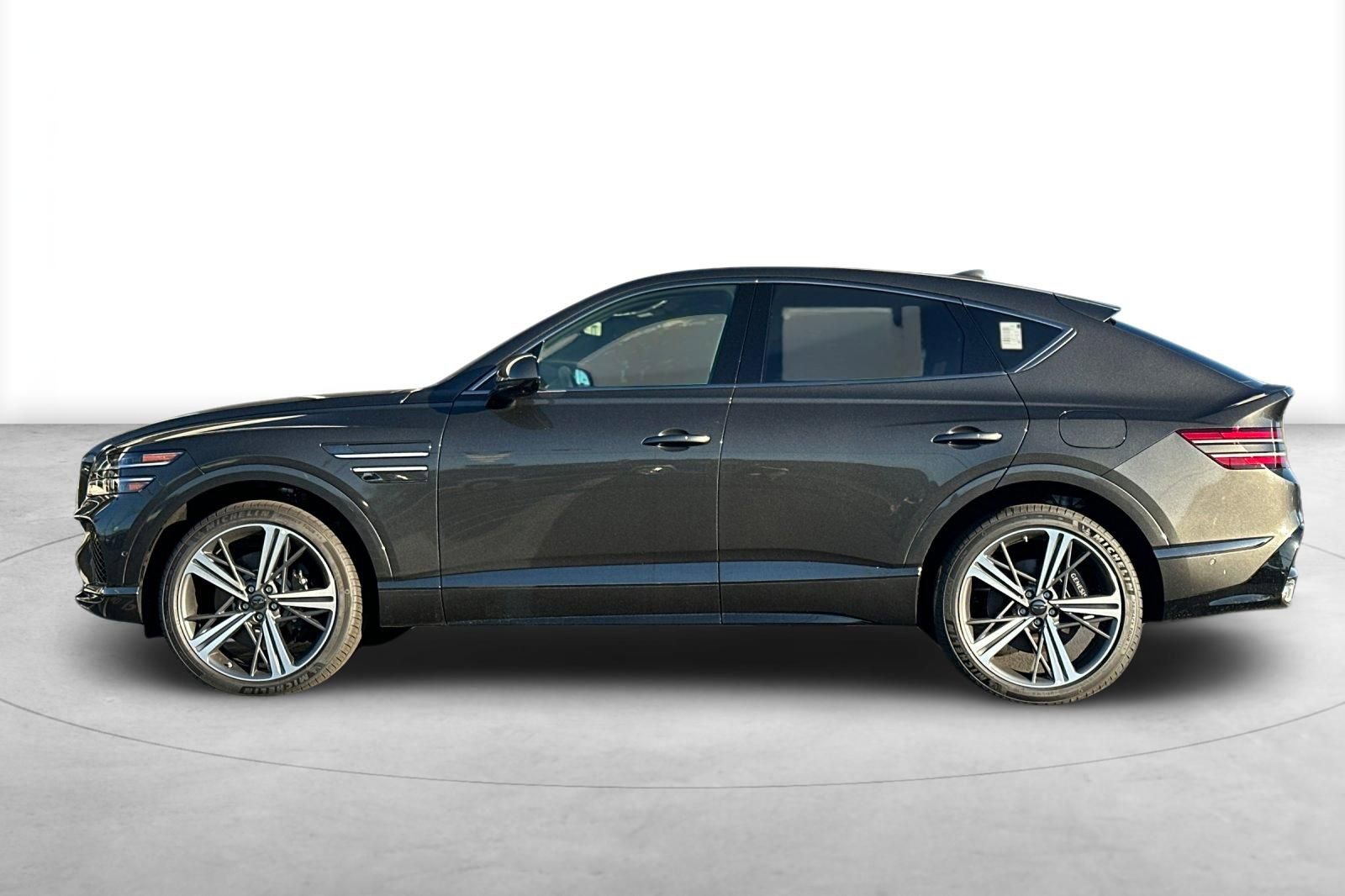 New 2025 Genesis GV80 3.5T e-SC image 3