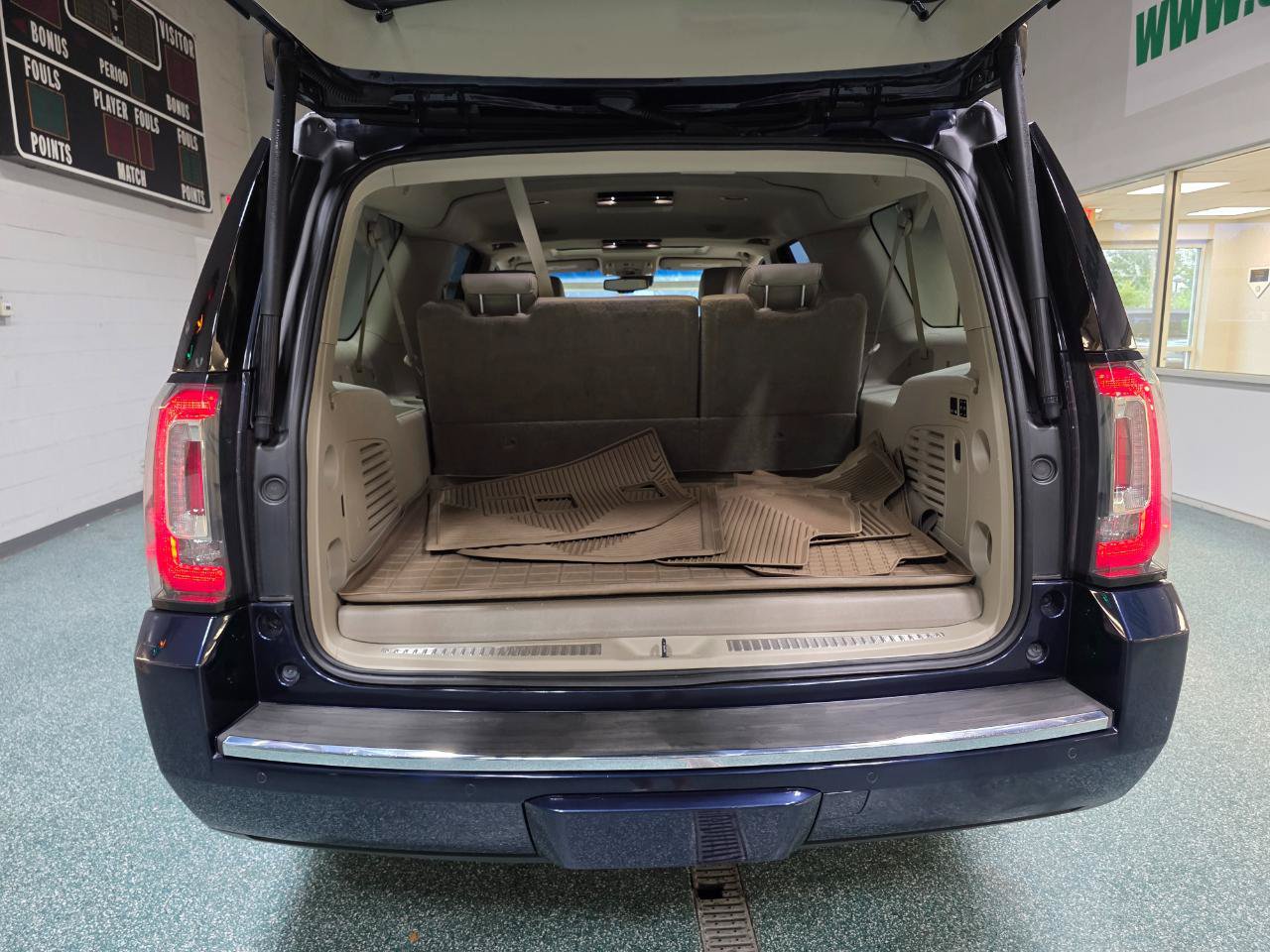 Used 2018 GMC Yukon XL Denali w/ Denali Ultimate Package AWD/4WD image 23