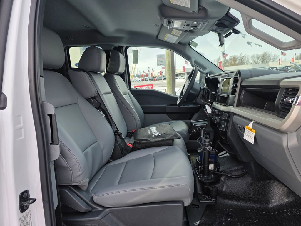 New 2026 Ford F550 4x4 Supercab Super Duty image 51