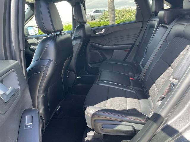 Used 2025 Ford Escape ST-Line FWD image 24