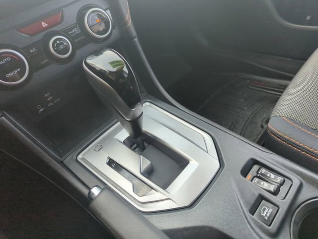 Used 2021 Subaru Crosstrek 2.0i Premium w/ Moonroof Package image 29