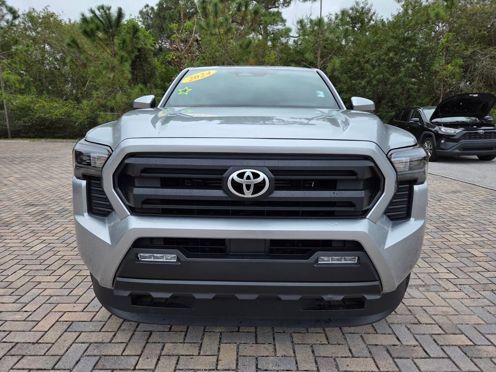 Certified 2024 Toyota Tacoma SR5 image 2