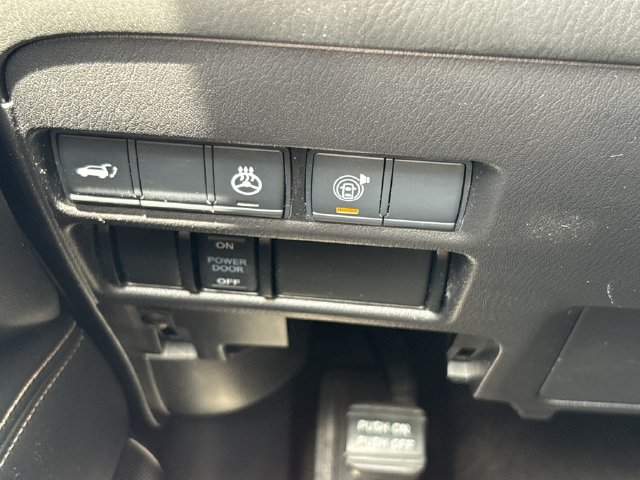 Certified 2021 Nissan Armada Platinum w/ Captain's Chairs Package RWD image 14