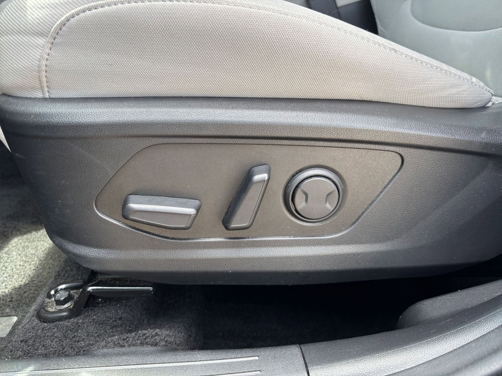 Used 2025 Hyundai Tucson SEL FWD image 22