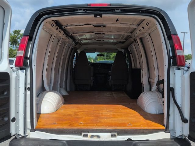 Used 2019 Chevrolet Express 2500 RWD image 13