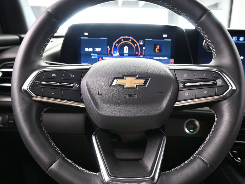 Used 2024 Chevrolet Traverse LT FWD image 29