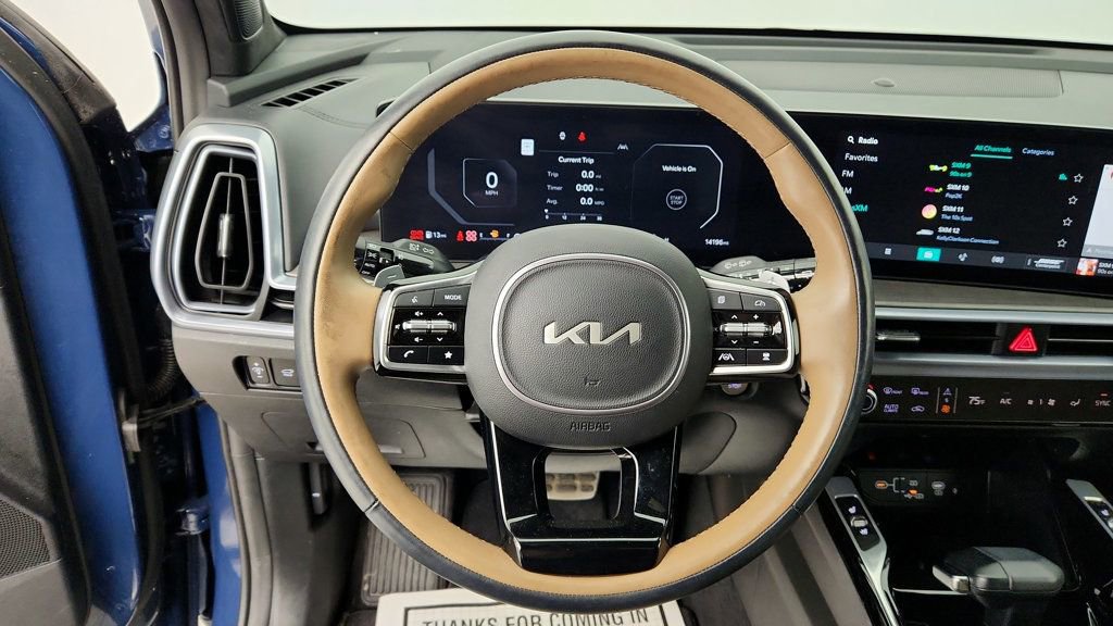 Used 2024 Kia Sorento SX Prestige w/ Olive Brown Leather Package image 14