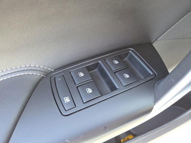 Used 2015 Buick Regal image 9