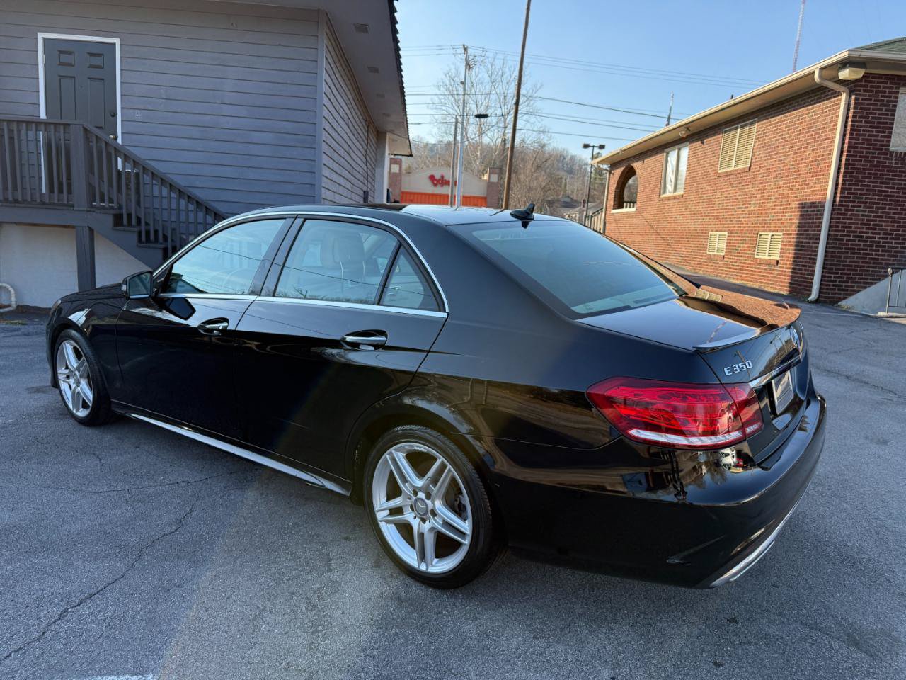 Used 2014 Mercedes-Benz E 350 4MATIC Sedan image 38