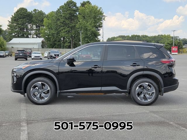 Used 2026 Nissan Rogue SV FWD image 2